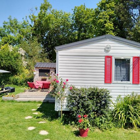 Mobil-Home Coin De Paradis En Cote D'Opale Sur Terrain Prive Et Sa CaravaneHermelinghen エクステリア 写真
