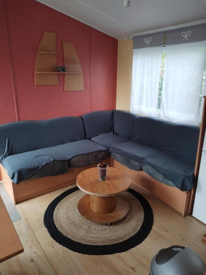 Mobil-Home Coin De Paradis En Cote D'Opale Sur Terrain Prive Et Sa CaravaneHermelinghen エクステリア 写真