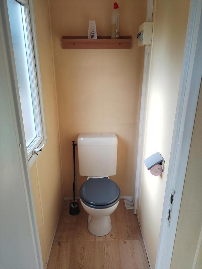 Mobil-Home Coin De Paradis En Cote D'Opale Sur Terrain Prive Et Sa CaravaneHermelinghen エクステリア 写真